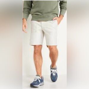 👗Old Navy lived in straight shorts ( part of 3 for $25 promo)
